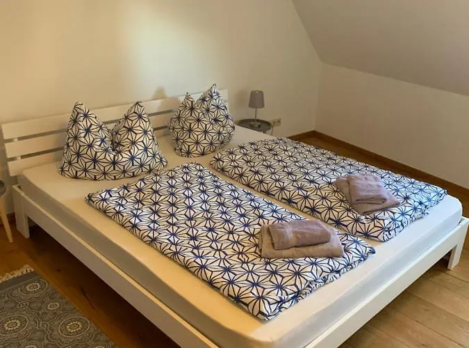 2 Grosse Bruedergasse